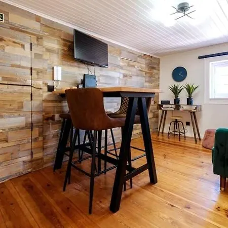 아파트 Citadel Crest 2nd Floor